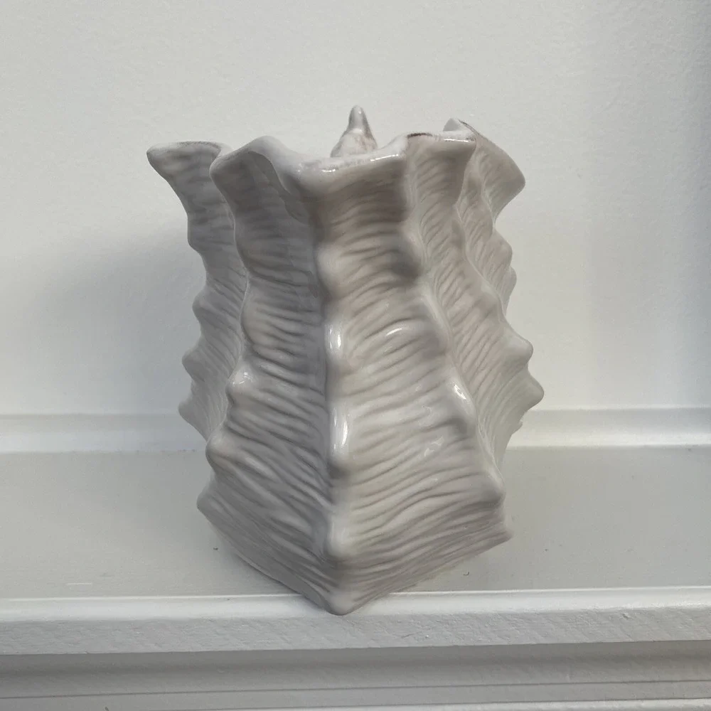 Blue Sky‎ Clayworks Off-White Conch Shell Pitcher New Old Stock 2015